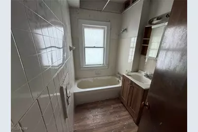 3636 E 146th Street, Loveland, OH 44120 - Photo 9