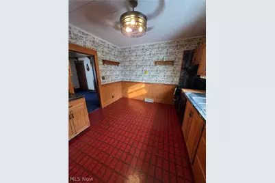 723 N 16th Street, Cambridge, OH 43725 - Photo 11