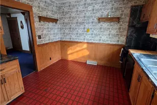 723 N 16th St, Cambridge, OH 43725 - Photo 11