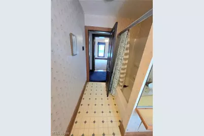 723 N 16th Street, Cambridge, OH 43725 - Photo 33