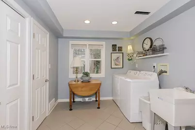 318 Hillside Lane, Chagrin Falls, OH 44022 - Photo 21