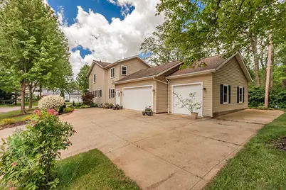 318 Hillside Lane, Chagrin Falls, OH 44022 - Photo 37