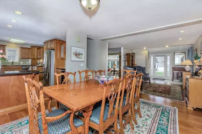 318 Hillside Lane, Chagrin Falls, OH 44022 - Photo 17