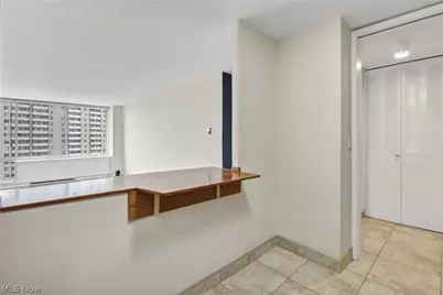 12700 Lake Avenue #1408, Oakwood, OH 44107 - Photo 5