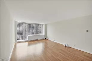 12700 Lake Ave, Oakwood, OH 44107 - Photo 13