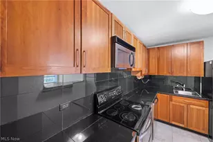 12700 Lake Ave, Oakwood, OH 44107 - Photo 7