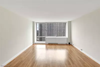 12700 Lake Avenue #1408, Oakwood, OH 44107 - Photo 11