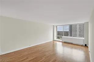 12700 Lake Ave, Oakwood, OH 44107 - Photo 9