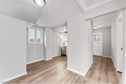 19417 Mohawk Avenue, Loveland, OH 44119 - Photo 15