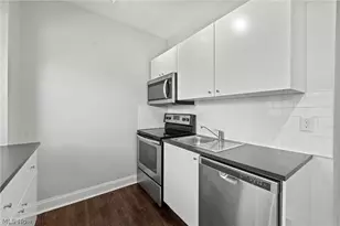 1385 Cranford Ave, Oakwood, OH 44107 - Photo 13