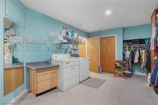 2822 Lakeland Pkwy, Silver Lake, OH 44224 - Photo 35