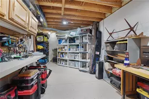 2822 Lakeland Pkwy, Silver Lake, OH 44224 - Photo 43