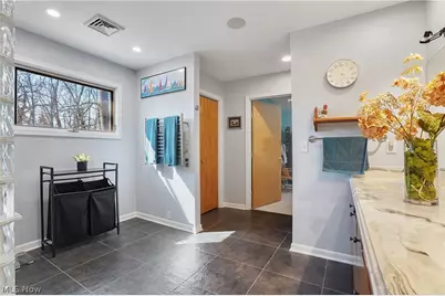 2822 Lakeland Parkway, Silver Lake, OH 44224 - Photo 33