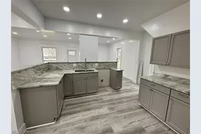 338 N Wooster Avenue, Strasburg, OH 44680 - Photo 3