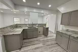 338 N Wooster Ave, Strasburg, OH 44680 - Photo 3