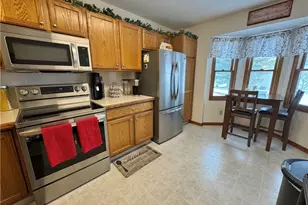 2518 Woodlawn Cir NW, Canton, OH 44708 - Photo 3