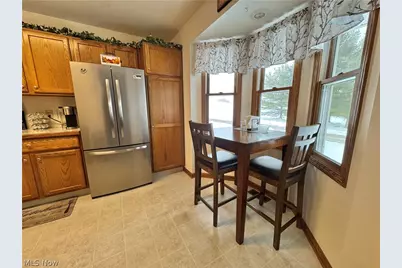 2518 Woodlawn Circle NW #42A, Canton, OH 44708 - Photo 5