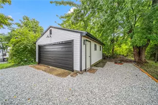 116 Chardon Ave, Chardon, OH 44024 - Photo 33