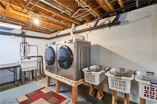 300 Manhattan Pkwy, Painesville, OH 44077 - Photo 25