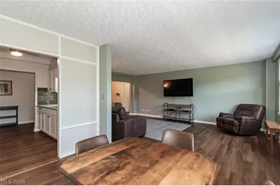 13800 Fairhill Road #419, Loveland, OH 44120 - Photo 7