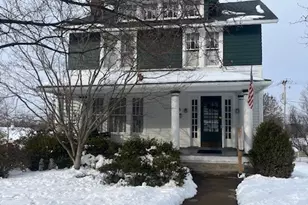 845 St Louis Ave, Zanesville, OH 43701 - Photo 1