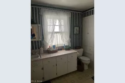 845 Saint Louis Avenue, Zanesville, OH 43701 - Photo 17