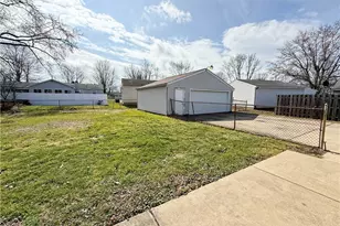 5365 Oakcrest Ave, Austintown, OH 44515 - Photo 29