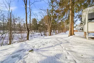 244 S Oval Dr, Chardon, OH 44024 - Photo 21