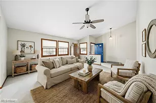 244 S Oval Dr, Chardon, OH 44024 - Photo 3