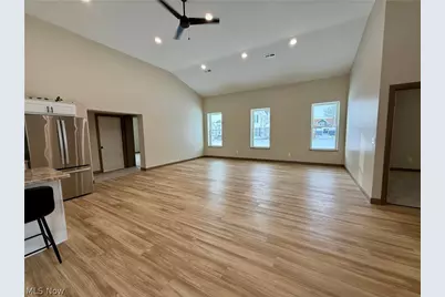 118 E Russell Avenue, West Lafayette, OH 43845 - Photo 5