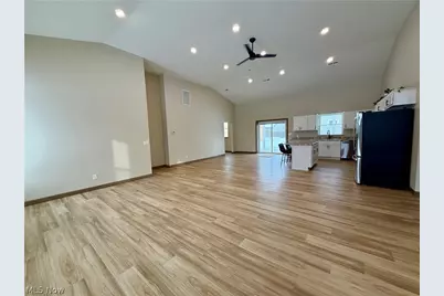 118 E Russell Avenue, West Lafayette, OH 43845 - Photo 7