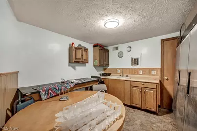 1616 W Main Street, Louisville, OH 44641 - Photo 31