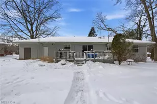 3867 Melv St, Barberton, OH 44203 - Photo 3