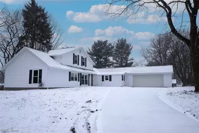 1038 Dell Circle NW, North Canton, OH 44720 - Photo 1