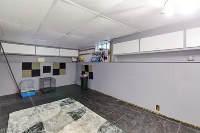 1934 Beverly Hills Drive, Euclid, OH 44117 - Photo 39