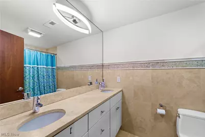 26332 Annesley Road, Beachwood, OH 44122 - Photo 35