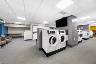 12900 Lake Ave, Oakwood, OH 44107 - Photo 15