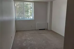 12900 Lake Ave, Oakwood, OH 44107 - Photo 13