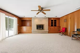 1310 Overlook Dr, Alliance, OH 44601 - Photo 11