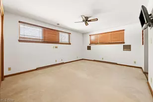 1310 Overlook Dr, Alliance, OH 44601 - Photo 9