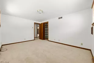 1310 Overlook Dr, Alliance, OH 44601 - Photo 15