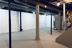 154 E Archwood Ave, Akron, OH 44301 - Photo 25