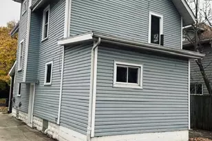 154 E Archwood Ave, Akron, OH 44301 - Photo 3