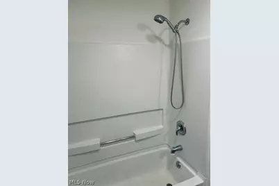 154 E Archwood Avenue, Akron, OH 44301 - Photo 21