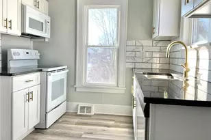 636 Buena Vista Blvd, Steubenville, OH 43952 - Photo 7