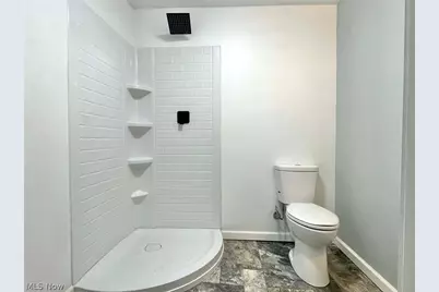 636 Buena Vista Boulevard, Steubenville, OH 43952 - Photo 17