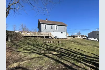 636 Buena Vista Boulevard, Steubenville, OH 43952 - Photo 3