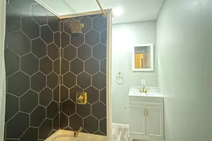 636 Buena Vista Blvd, Steubenville, OH 43952 - Photo 15