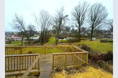 636 Buena Vista Boulevard, Steubenville, OH 43952 - Photo 5