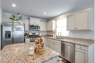 1595 Leslie Drive, Streetsboro, OH 44241 - Photo 11